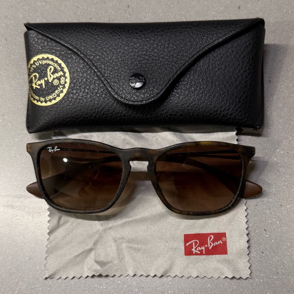 Ray-Ban 54mm Chris Gradient Sunglasses - Brown (RB41878561354)